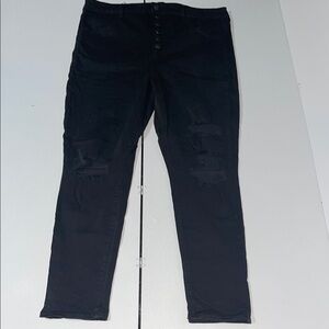 American Eagle Outfitters Next level stretch Black Ripped Jeans 18